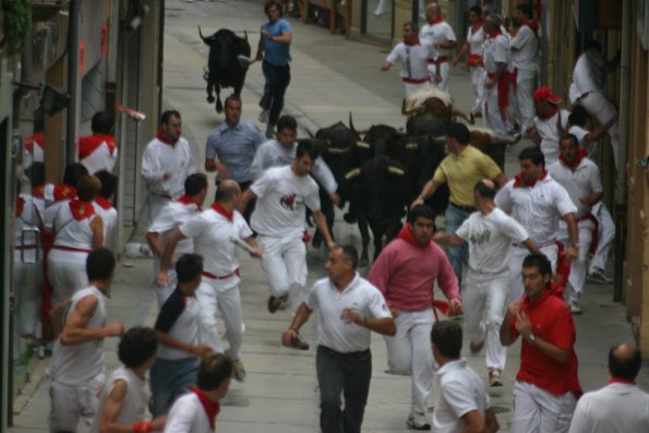 Estella6%202005[1]aitor primeros pasos.jpg